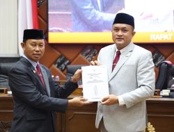 Rapat Paripurna DPRD Bogor, Pj. Bupati Asmawa Sampaikan Raperda LPJP APBD Tahun Anggaran 2023