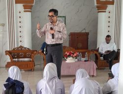 Siswa SMAN 1 Bojonggede Antusias Ikut Pendidikan Demokrasi Bersama Dewan Provinsi H. Fikri